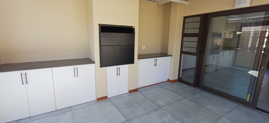 2 Bedroom Property for Sale in La Provance Free State